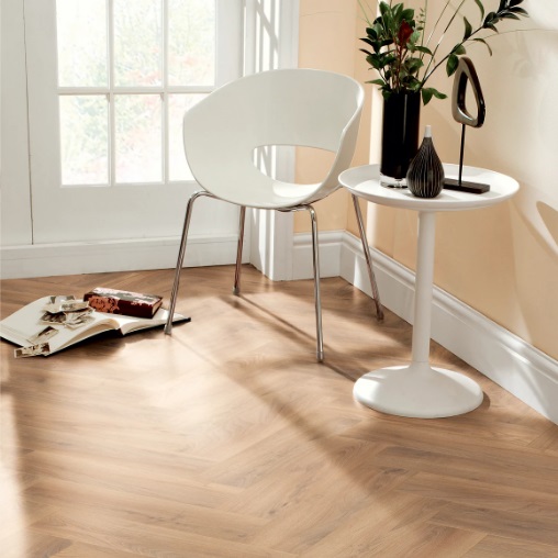 Panele podłogowe laminowane jodełka Historic Oak AC5 8 mm